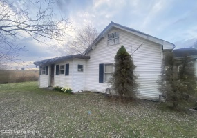 640 Lily School Rd, Lily, Kentucky 40740, ,Multifamily,For Sale,Lily School,1613002