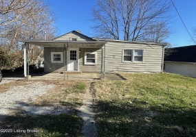 635 7th St, New Albany, Indiana 47150, 3 Bedrooms Bedrooms, 7 Rooms Rooms,1 BathroomBathrooms,Rental,For Rent,7th,1651393